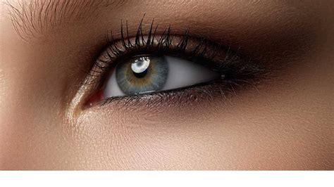 How To Apply Eyeliner To Your Waterline Loréal Paris