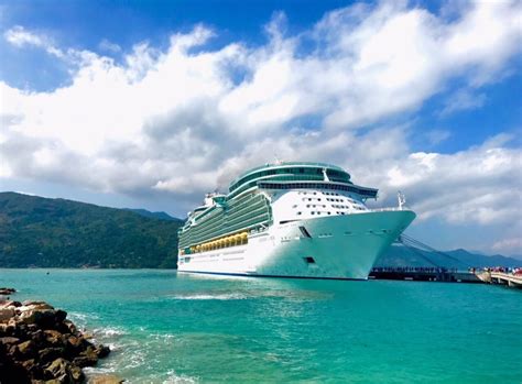 Royal Caribbean Cruise Review - Eat. Live. Stay. Will Travel for Food!