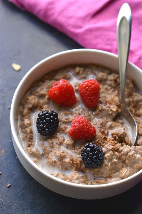 Sometimes, i'll add egg whites to the cooked oats and then cook everything again over super low heat (more on that in the first recipe lately, i've been really into adding egg whites to my oatmeal for a little extra protein. High Protein Chocolate Oatmeal {GF, Low Calorie} - Skinny Fitalicious®