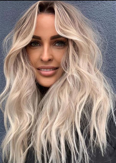 26 Cool Platinum Blonde Hair Colors Ideas Perfect For 2022 Page 8 Of