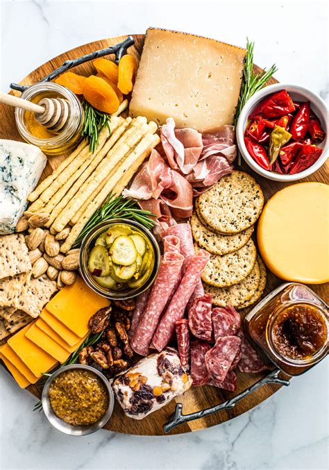 How To Make A Charcuterie Board Meat And Cheese Board Resep