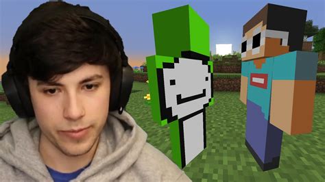 Minecraft But Dream Hunts Me Down Youtube