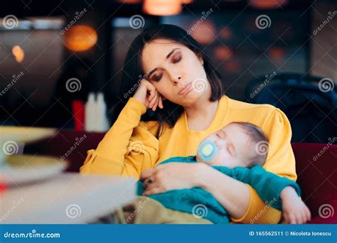 Tired Exhausted Mother Holding Sleeping Baby Stock Image Image Of
