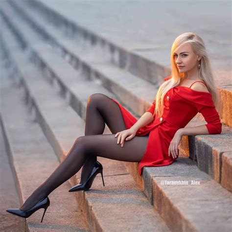 Women With Beautiful Legs Lovely Legs Great Legs Black Tights Outfit Pantyhose Heels Nylons