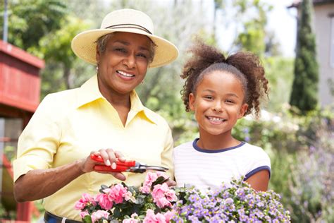 8 Health Benefits Of Gardening For Seniors Saber Healthcare