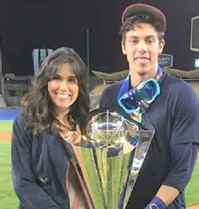 Despite being a popular name in major league baseball world, there aren't many details regarding his current girlfriend. Christian Yelich Height, Age, Wife, Net worth, Biography ...