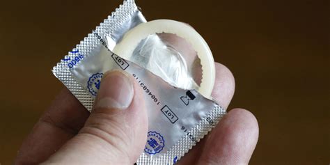 Condoms With Spermicide And Regular Ones Which Is Really Effective Gidibase