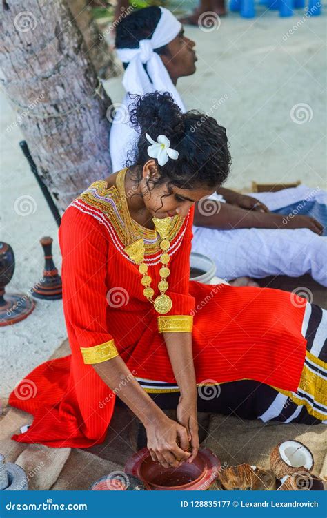 Maldives Traditional Dress Fashion Dresses