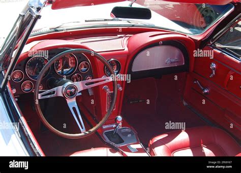 1963 Corvette Stingray Hi Res Stock Photography And Images Alamy