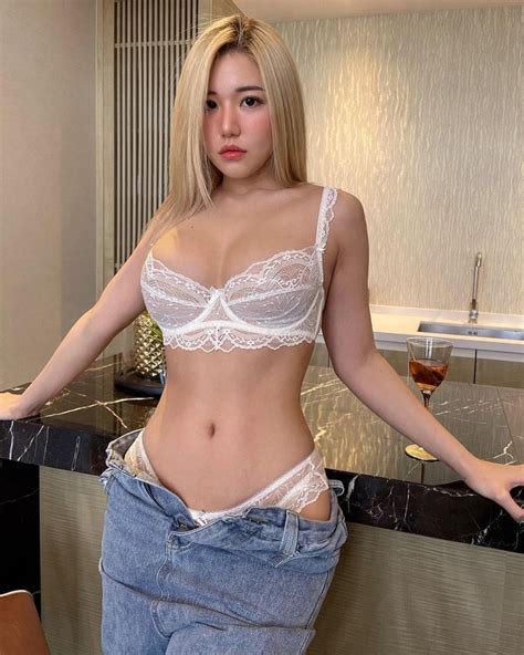 Siew Pui Yi Height Facts Biography Age Models Height Porn Sex Picture