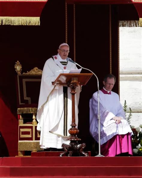 In Pictures Pope Francis Holds His Inaugural Mass At The Vatican Daily Record