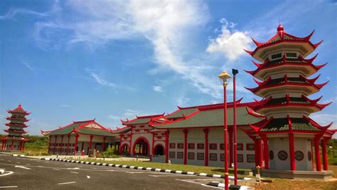 Keunikan Masjid Cina Di Negeri Melaka Panas