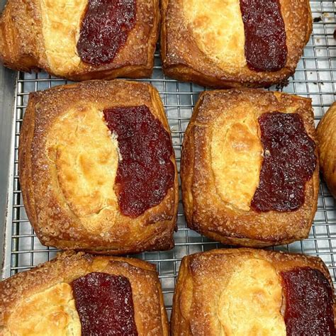 Easy Breakfast Cheese Danish