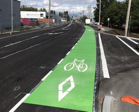 Green Bike Lanes Scottish Line Painting