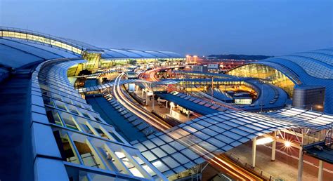 Icn) is a large airport divided into two terminals. Top 10 Airports in the World — Gentleman's Gazette