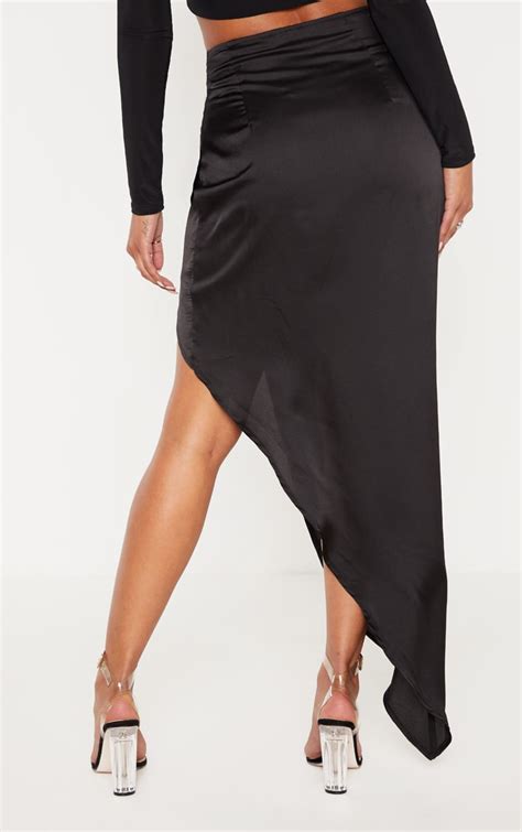 Black Satin Pleat Detail Midaxi Skirt Prettylittlething