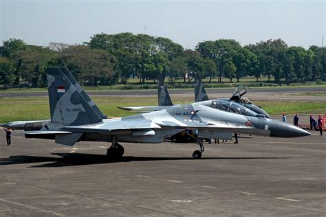 It made its debut during the army day parade on. Jet Tempur TNI AU Kembali Lakukan Force Down Terhadap ...