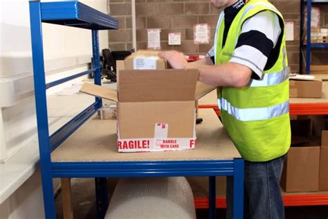 Things To Consider When Implementing Workhouse Packaging Benches