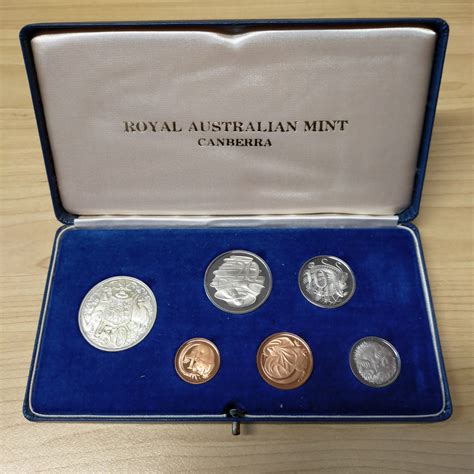 1966 Royal Australian Mint Proof Year Coin Set Light Blue Case Rare