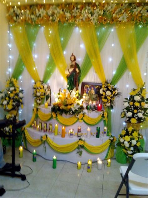 Colección de maria mejia • última actualización: Pin de Serena en Altar | Decoraciones del altar de la ...