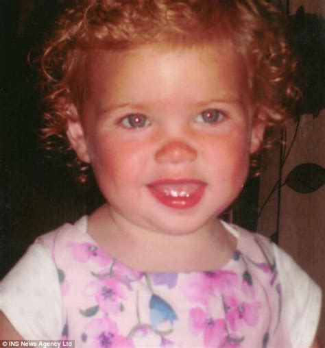 Ellie May Doran 2 Was Knocked Down And Killed By Reversing Car On Caravan Site Daily Mail Online