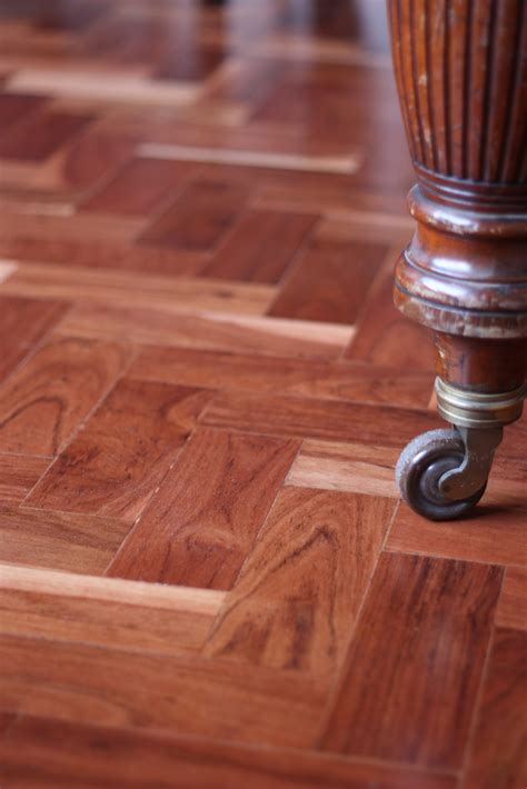 Lighter colors may be trending, but there's still room for variety. VARIEGATED RHODESIAN TEAK - Reclaimed Parquet - Parquet ...