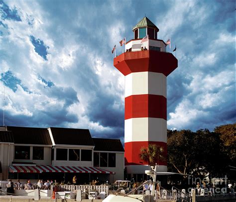 Harbour Town Lighthouse Hilton Head South Carolina Photograph By