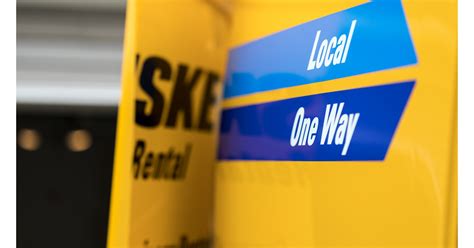 Penske Truck Rental Announces 2022 Top Moving Destinations and Curated