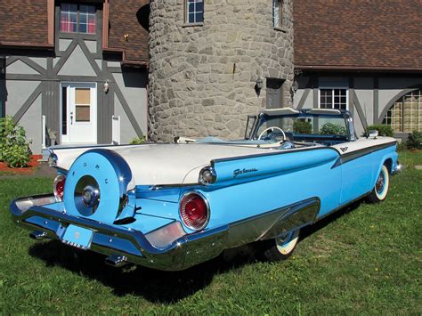 It was then, and still is now, a beautiful car. RM Sotheby's - 1959 Ford Galaxie Fairlane 500 Sunliner | Hershey 2018