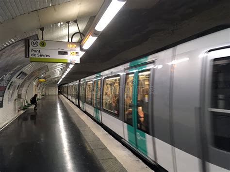Subway Paris Editorial Stock Photo Image Of Underground 79915973