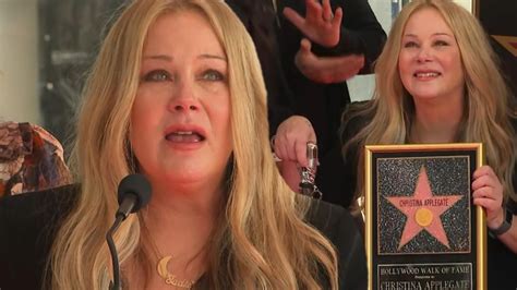 Watch Christina Applegates Emotional Walk Of Fame Speech Amid Ms Battle