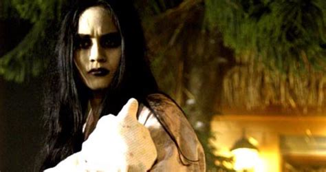 Pontianak harum sundal malam 2 is the sequel to the movie of the same title in 2004. My name is Syad.: My new expectation.