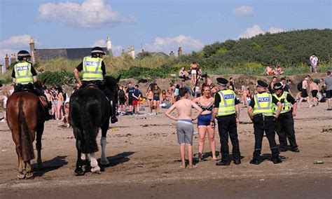 Hundreds Of Teens Descend On Beach For Facebook Party Daily Mail Online