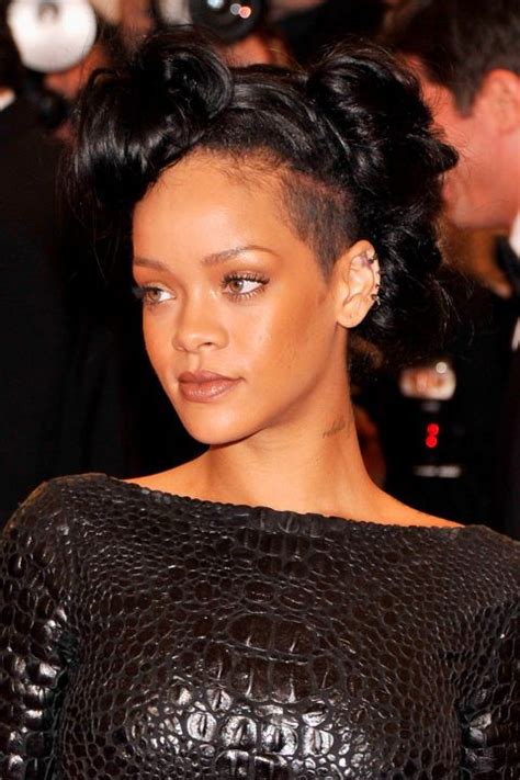 Rihannas Most Iconic Hair Looks Rihanna Hairstyles Hair Styles