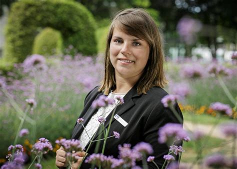 Eine starke bank für eine starke region. VR Bank Nord - Hallo! Mein Name ist Vanessa Vorwerg. Ich ...