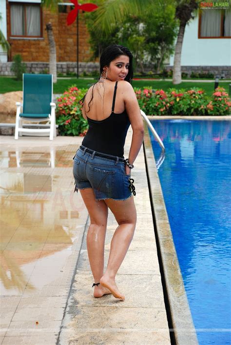 Tollywood Actress Charmi Hot In Wet Short Clothes Hd Pics Wiral Beauties