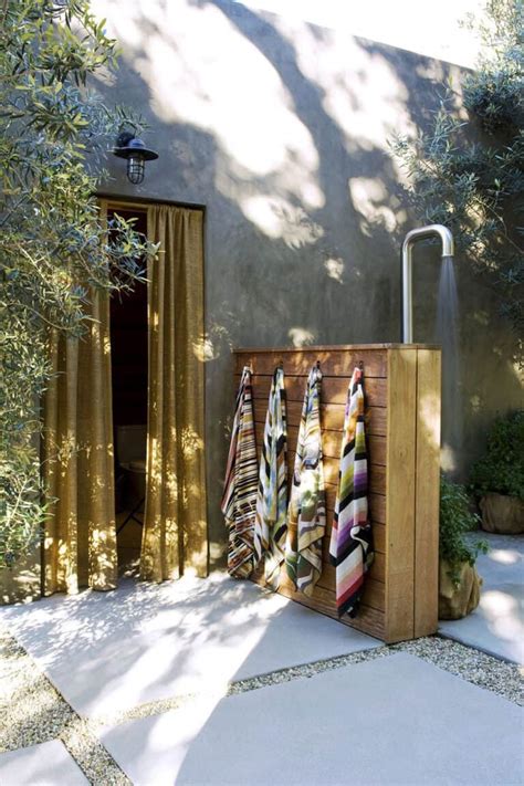 Best Outdoor Shower Ideas That Will Leave You Feeling Refreshed