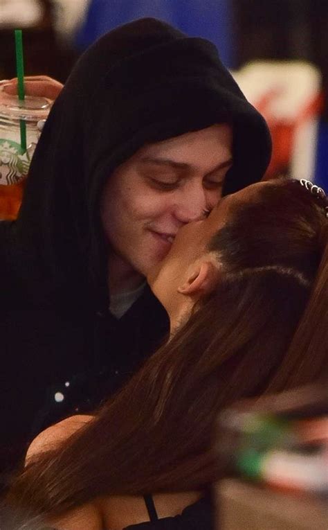 Pete Davidson Kisses Ariana Grande In Nyc Our Love Is Beautiful
