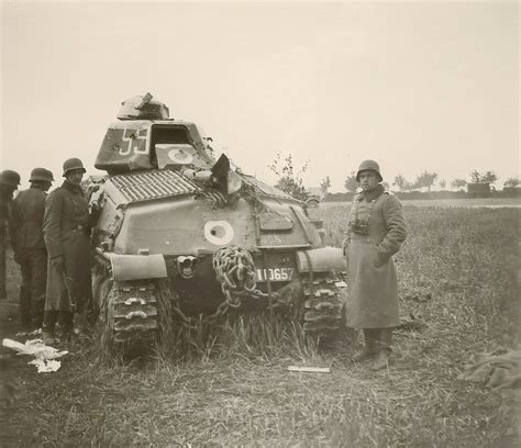 Asisbiz French Army Somua S35 Sn 10657 White 59 Abandoned Battle Of