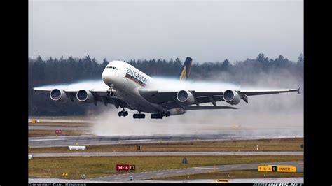 Airbus A380 Crash Landing