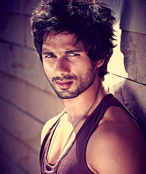 Hot Body Shirtless Indian Bollywood Model Actor Shahid Kapoor 45567 Hot Sex Picture