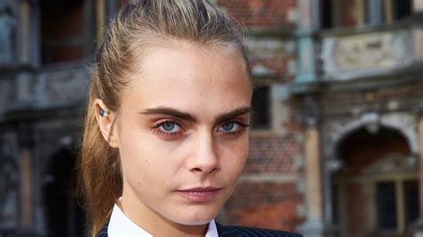 Every Single Trick You Need To Know For Cara Delevingne Worthy Bold