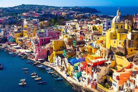 Tour En Bateau à Ischia Et Procida De Sorrente