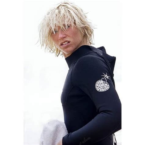 Top 10 Stylish Surfer Hair For Men Cool Surfer Hairstyle