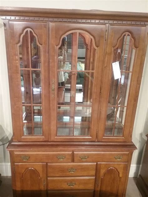 Broyhill Cherry China Delmarva Furniture Consignment