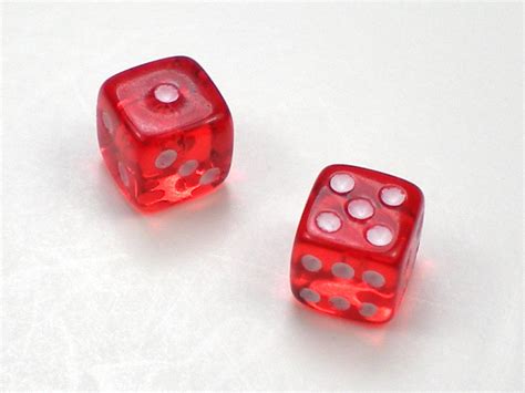 Koplow Games Translucent Red Wwhite 5mm D6 Dice Dice
