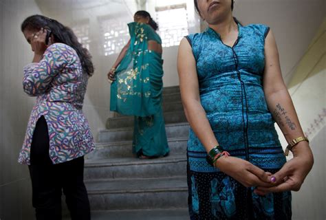 Indian Prostitutes New Autonomy Imperils AIDS Fight The New York Times