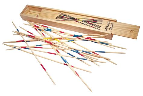 Mikado Wooden Pick Up Sticks Kids Traditional Retro Game Party Favour
