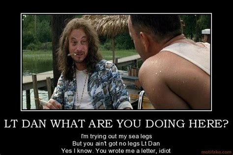 I was watching forrest gump last night with my girlfriend and she came to a realization. Forrest Gump & Lt. Dan | My favourite film - FORREST GUMP ...