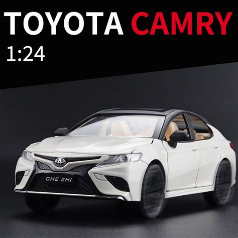 124 Toyota Camry Alloy Diecast Model Car Decoration Simulation Sound